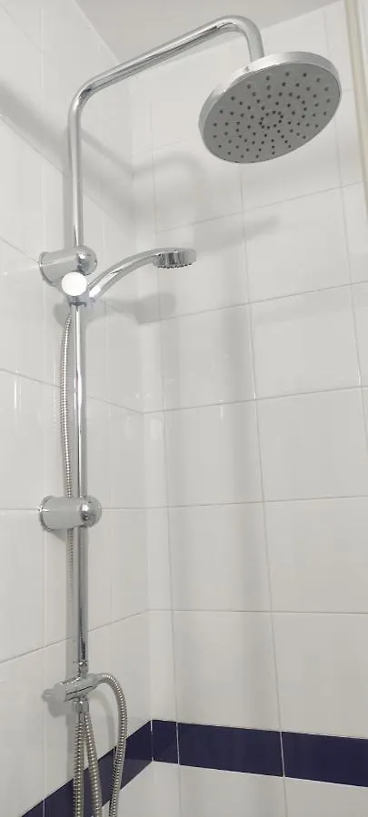 Hostal Restaurante La Giralda Рота Гостевой дом